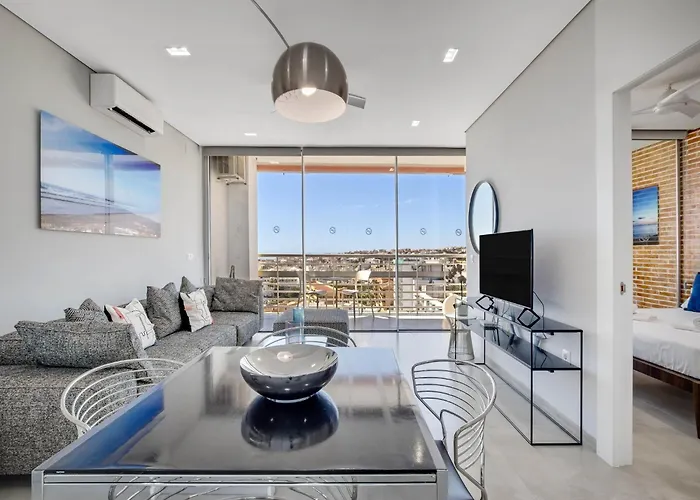 Lägenhet In Near Bajondillo Torremolinos