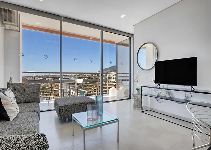 In Near Bajondillo *